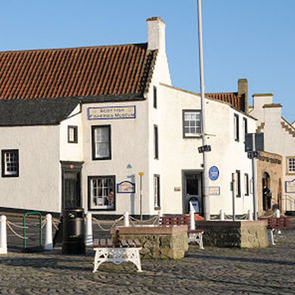 scottish fisheries museum - walk fife